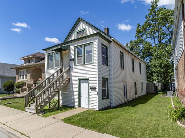 2604 Schrage Avenue, Whiting, IN 46394