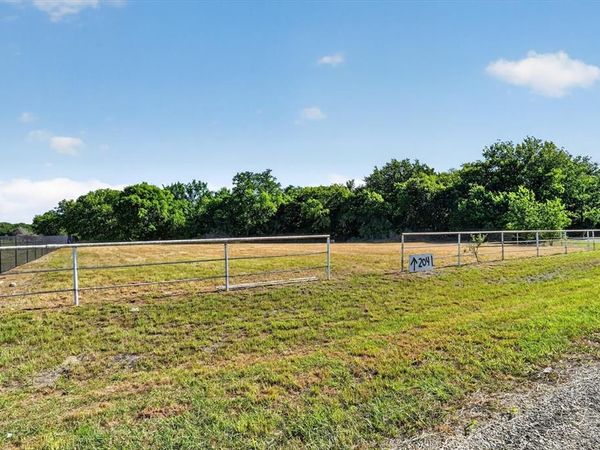 2041 Hudson Court , Alvarado, TX 76009