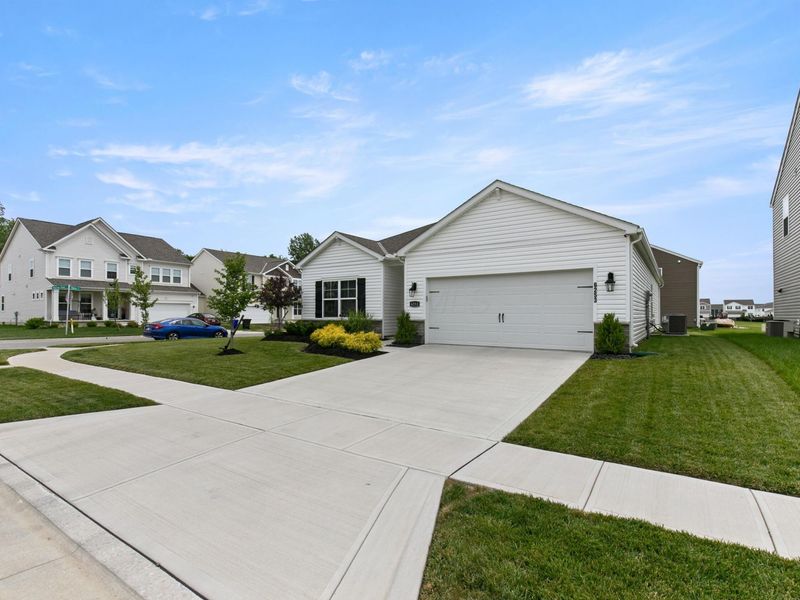 6253 Renner Park Drive, Columbus, OH 43228 Photo 2