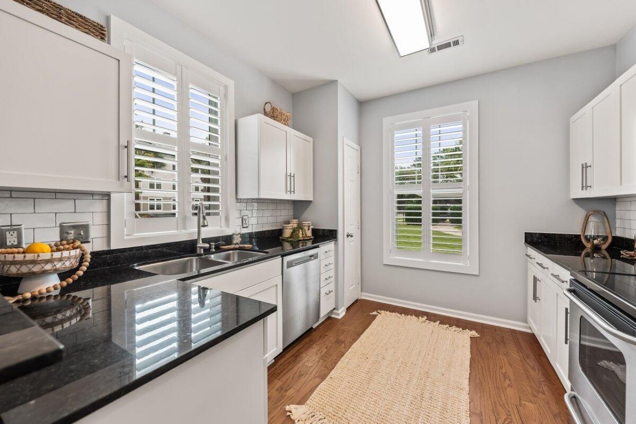 130 River Landing Drive Photo 20