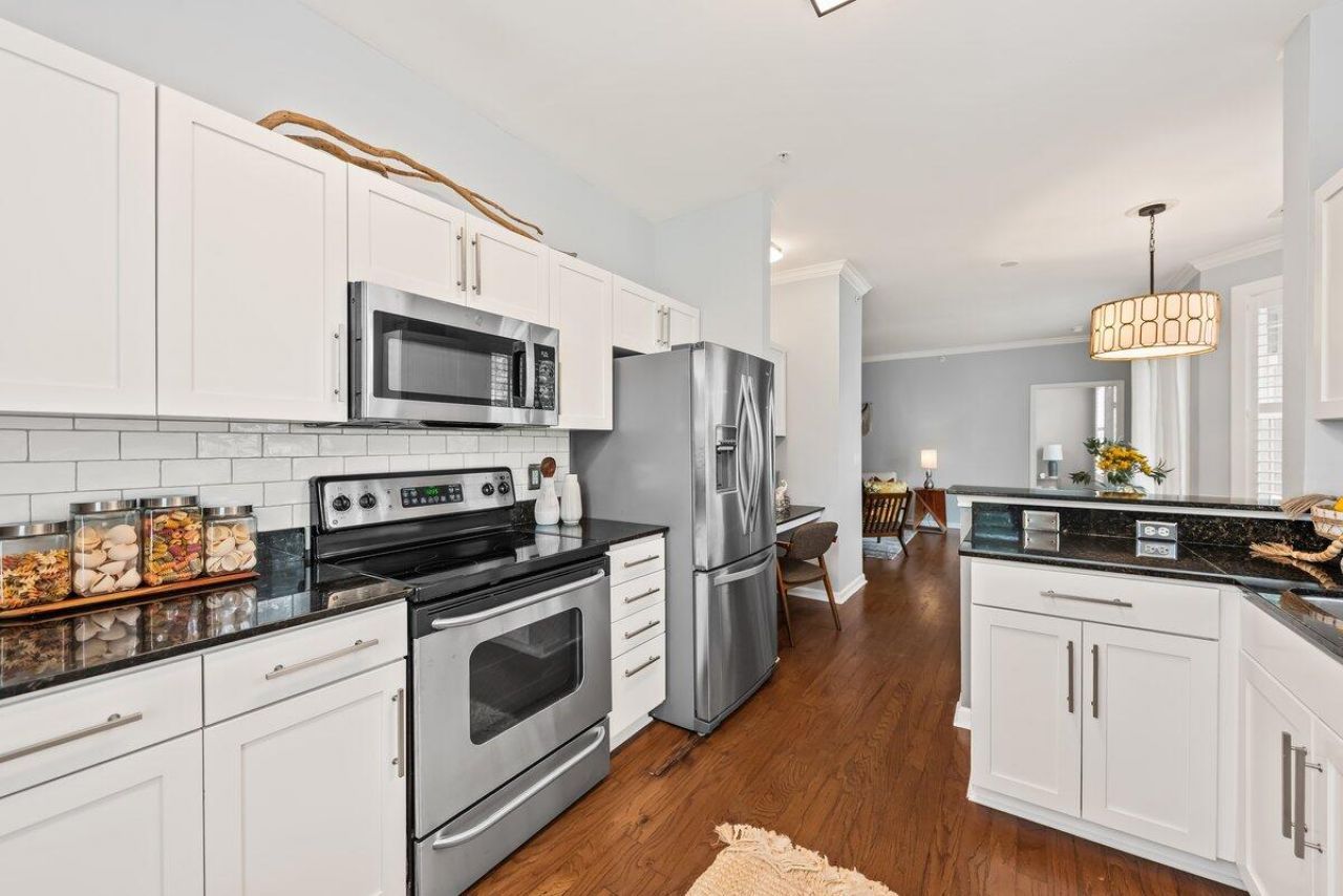 130 River Landing Drive Photo 22