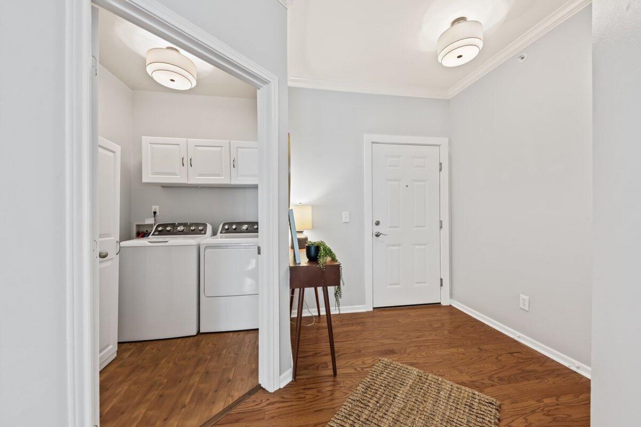 130 River Landing Drive Photo 9
