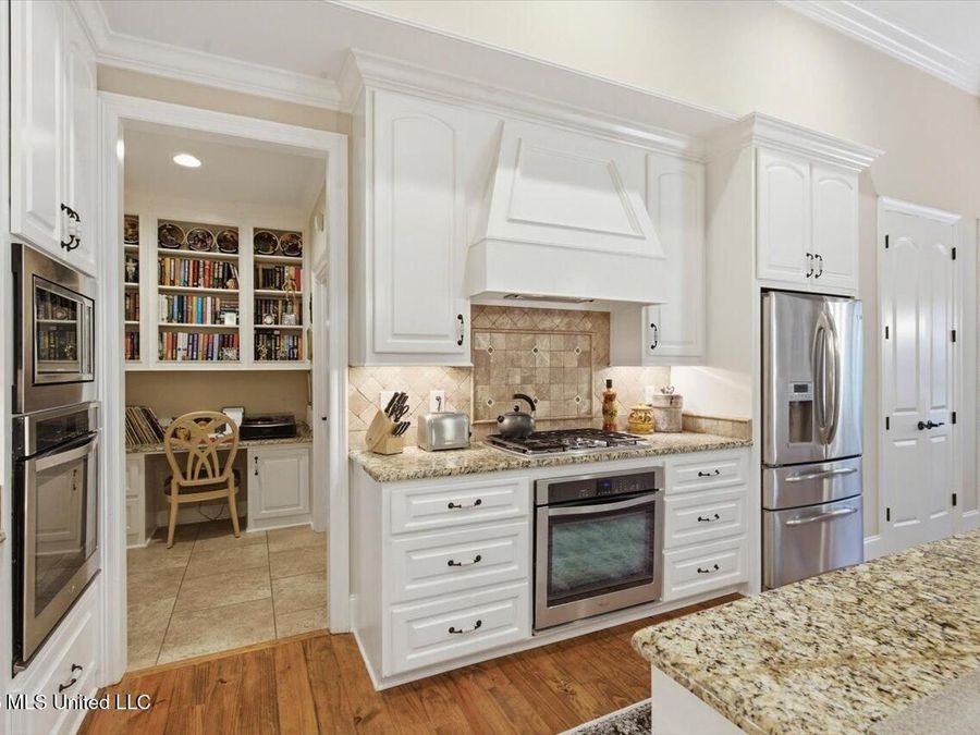 Property Image 24