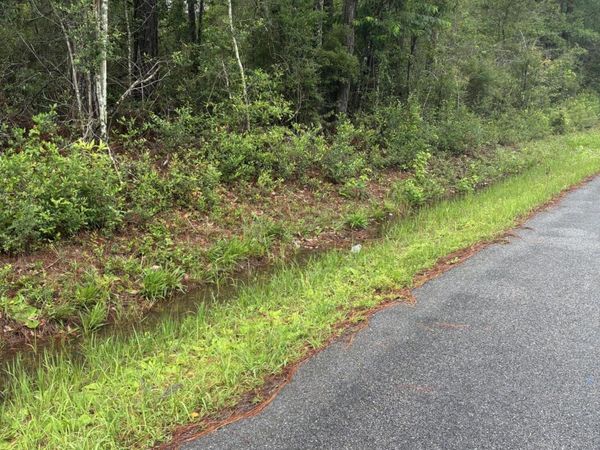 Lot 6 Presley Road, Moss Point, MS 39562