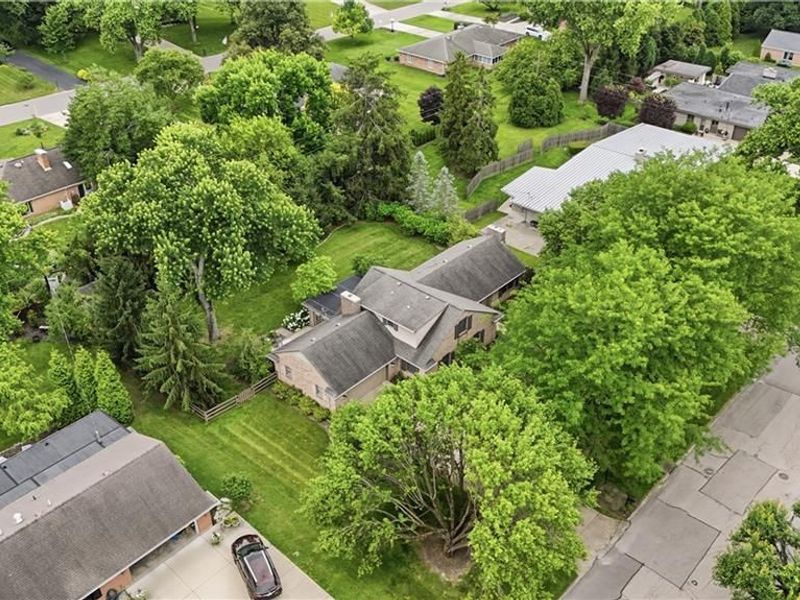 550 Evans Lane, Washington Township, OH 45459 Photo 2