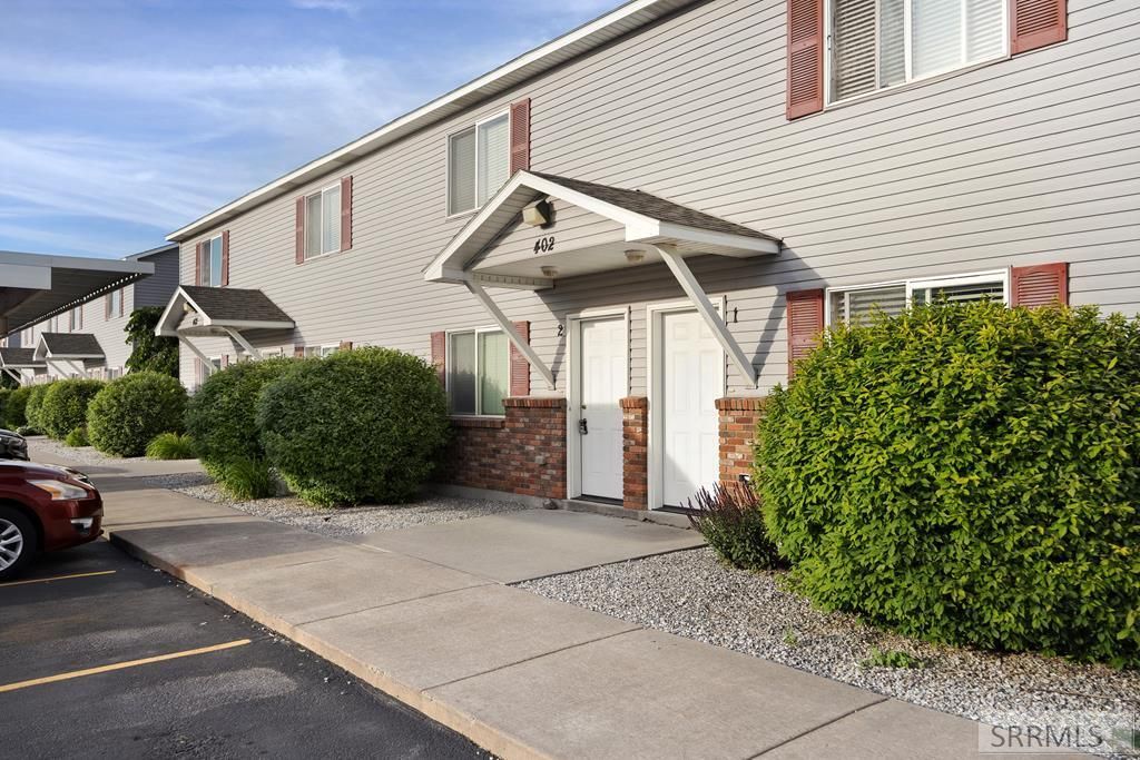 402 Energy Drive, Unit 2, Idaho Falls, ID 83401 Main Photo