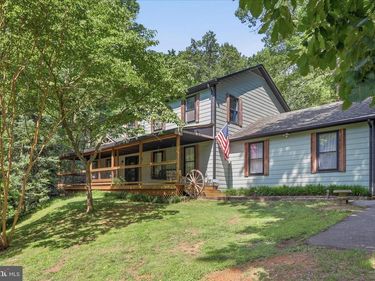 137 OLD FOREST CIRCLE, WINCHESTER, VA 22602