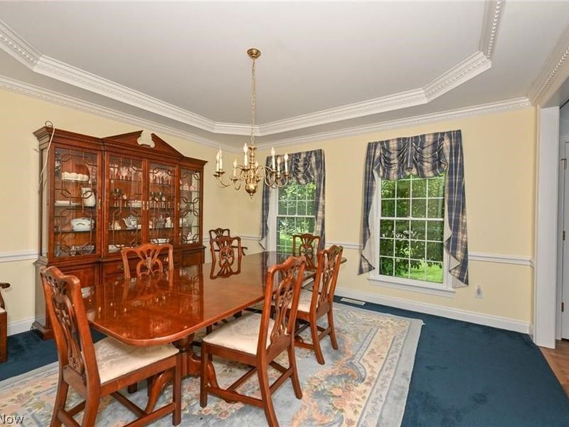 304 Fox Way, Chagrin Falls, OH 44022 Photo 9