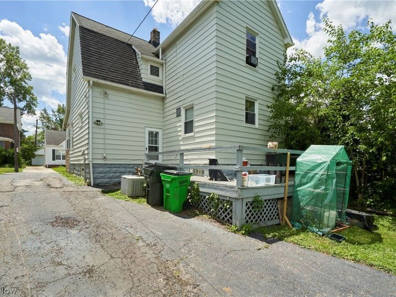 8301 Vista Avenue, Garfield Heights, OH 44125 Photo 21