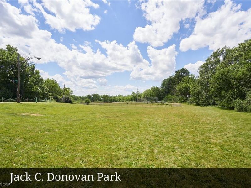 8301 Vista Avenue, Garfield Heights, OH 44125 Photo 23