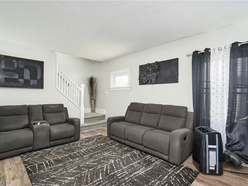 8301 Vista Avenue, Garfield Heights, OH 44125 Photo 4