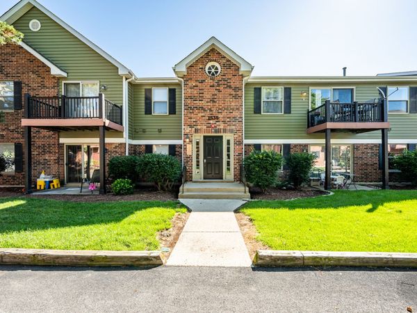 1535 Raymond Drive , Unit 204, Naperville, IL 60563