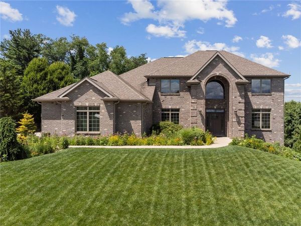 7708 Natalie Ln, Irwin, PA 15642