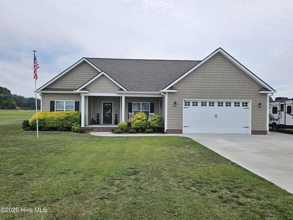91 Country Cove Lane , Clinton, NC 28328