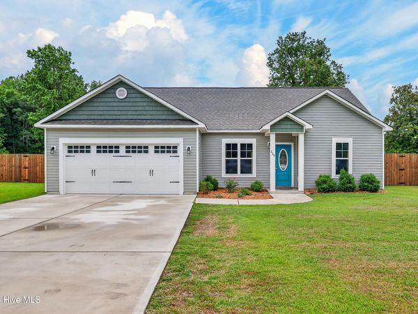 229 Clay Hill Road, Sneads Ferry, NC 28460