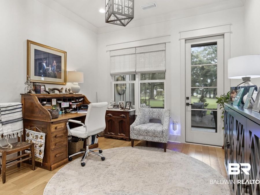 Property Image 32