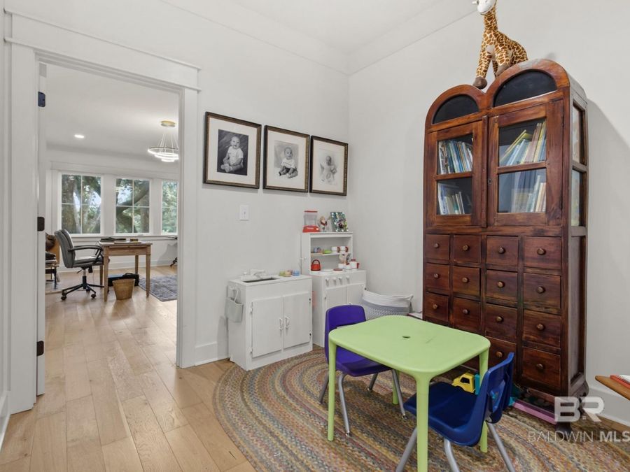 Property Image 35