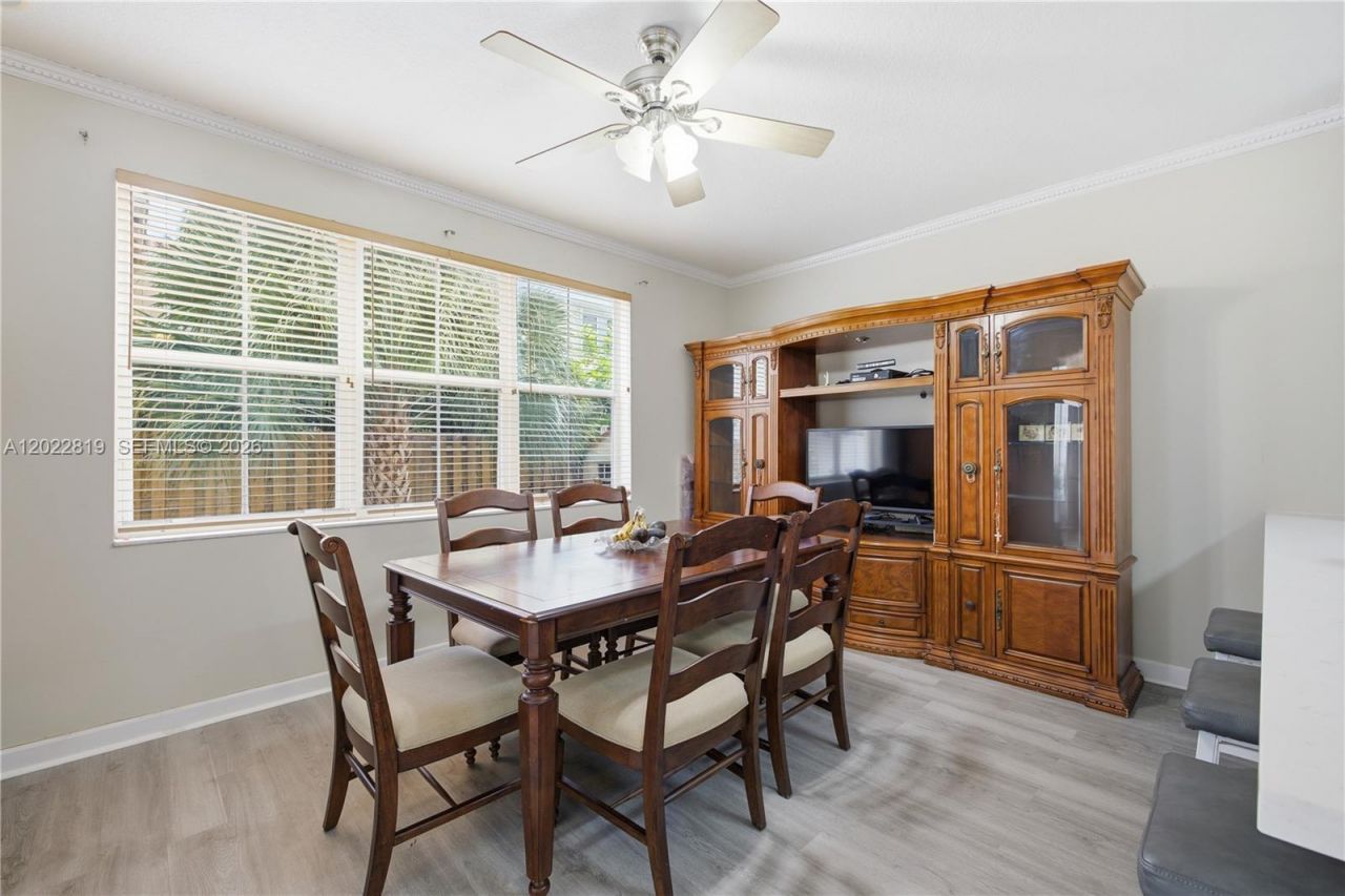 16928 SW 35th St, Miramar, FL 33027 Photo