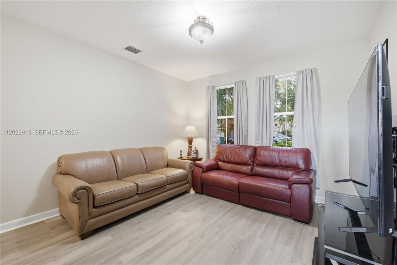 16928 SW 35th St, Miramar, FL 33027 Photo