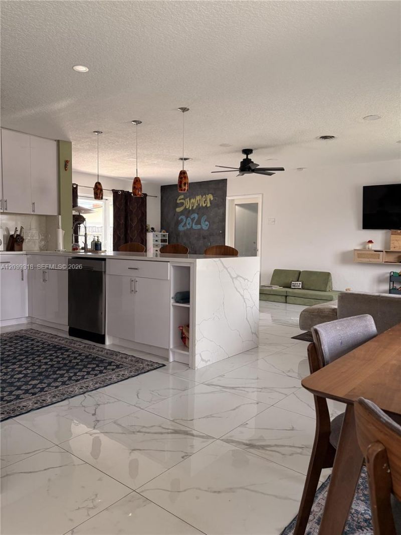 4401 NW 8th St, Coconut Creek, FL 33066 Photo