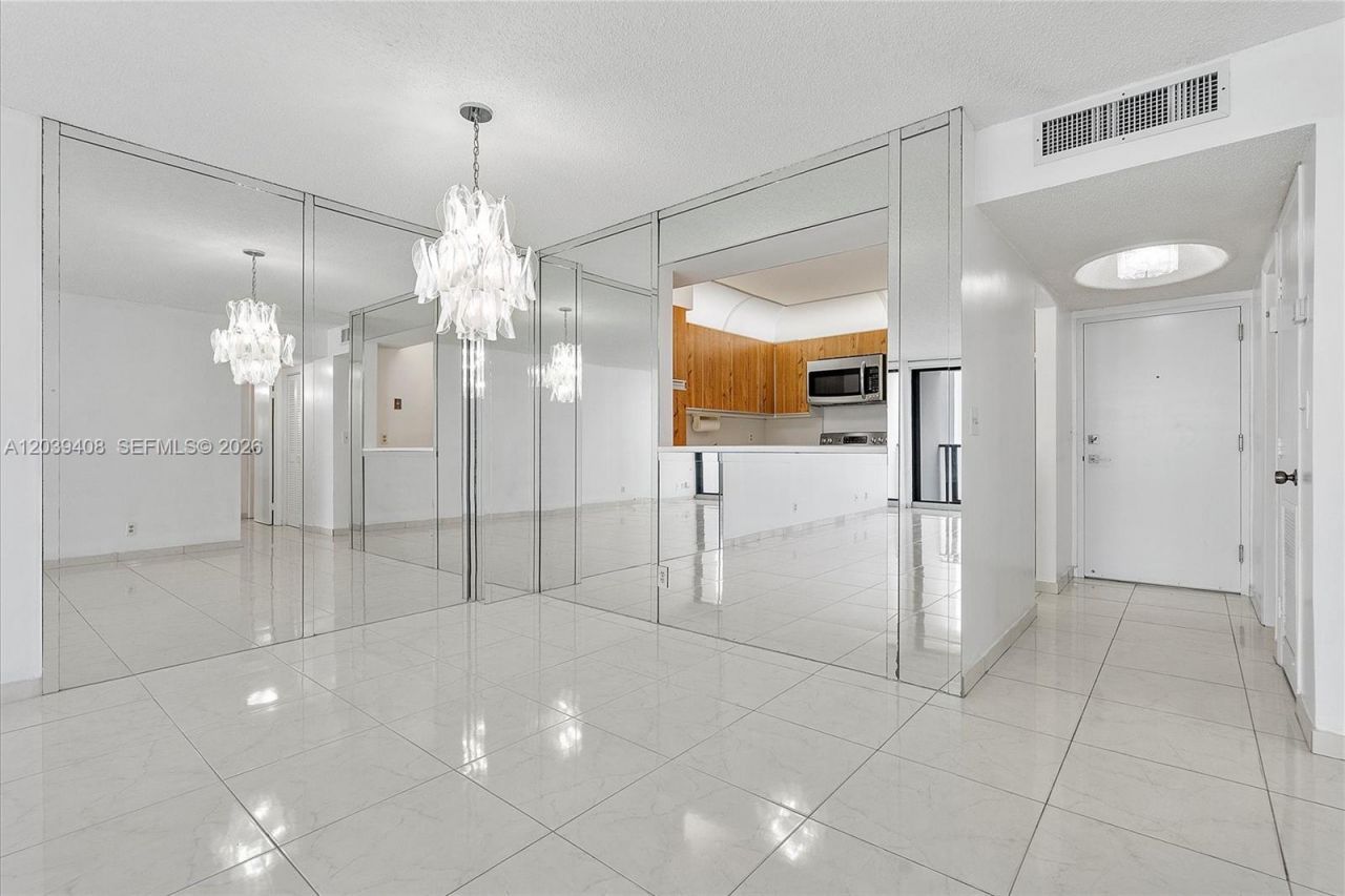 2301 S Ocean Dr , Unit 1406, Hollywood, FL 33019 Photo