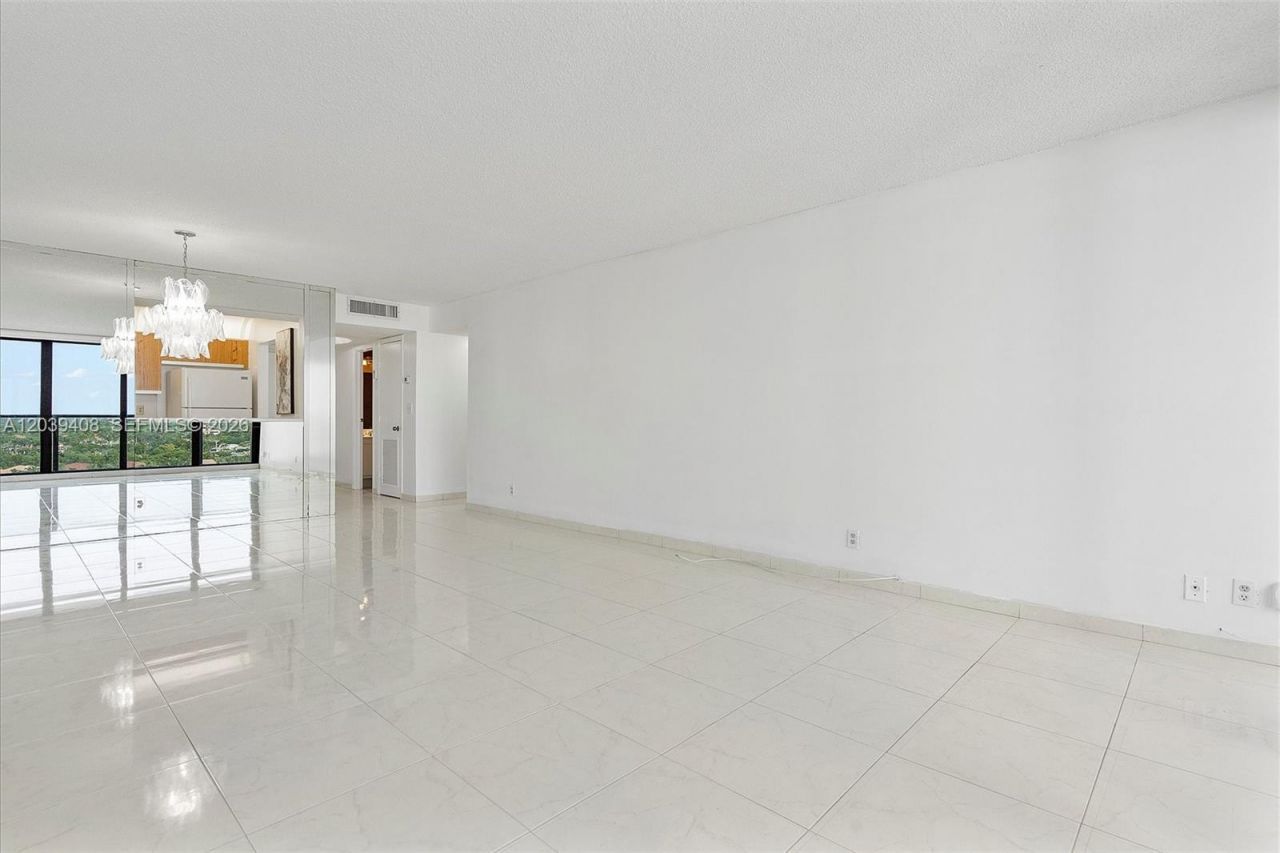 2301 S Ocean Dr , Unit 1406, Hollywood, FL 33019 Photo