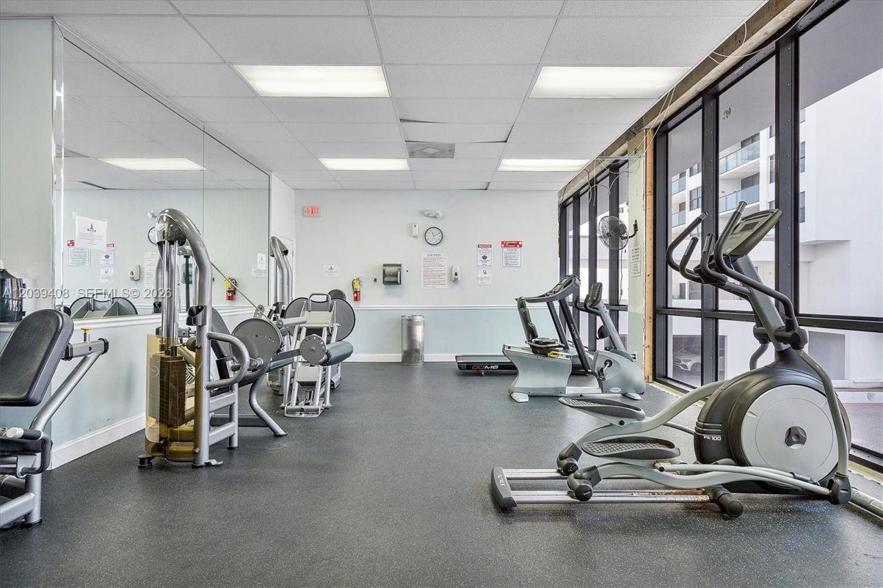 2301 S Ocean Dr , Unit 1406, Hollywood, FL 33019 Photo