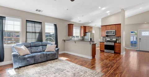2270 Mogan Ave, Sacramento, CA 95838 Photo