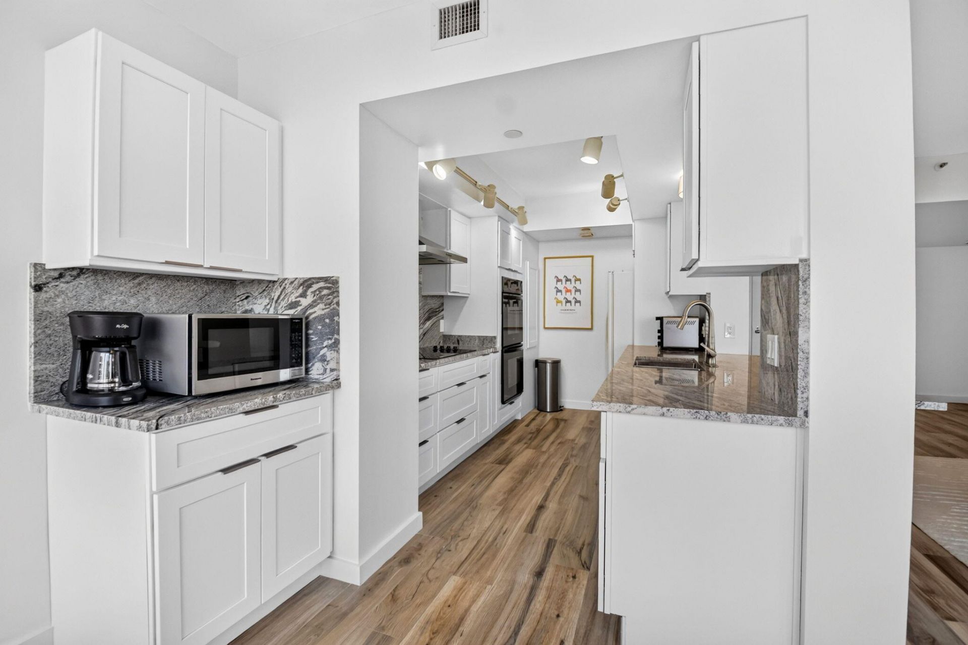 4000 N Ocean Drive, Unit 703, Singer Island, FL 33404 Photo