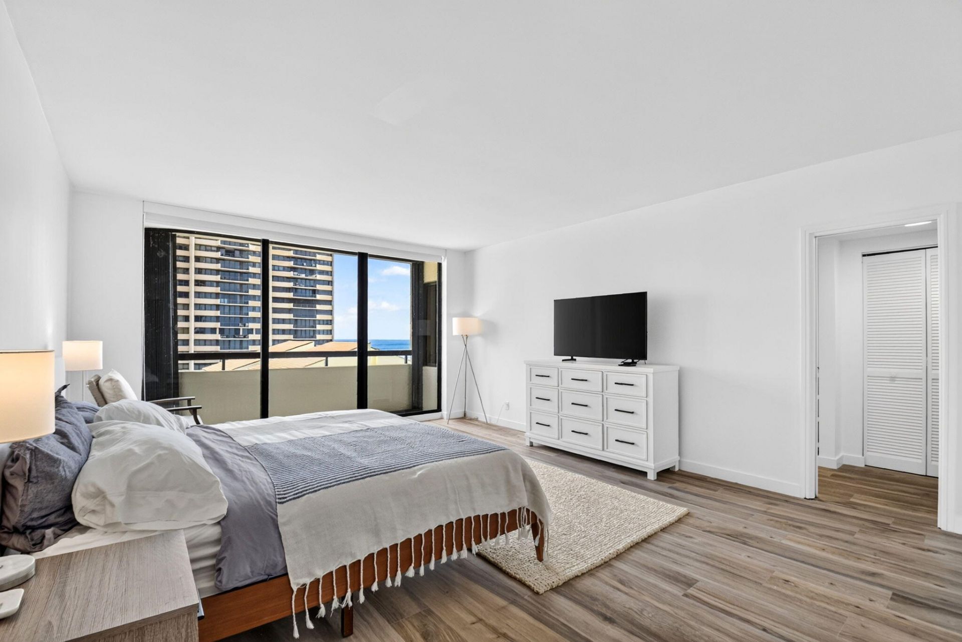 4000 N Ocean Drive, Unit 703, Singer Island, FL 33404 Photo