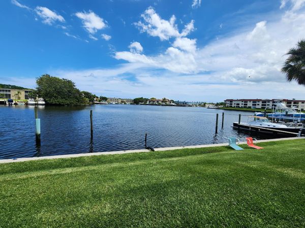412 Northlake Court, Unit Apt 5, North Palm Beach, FL 33408