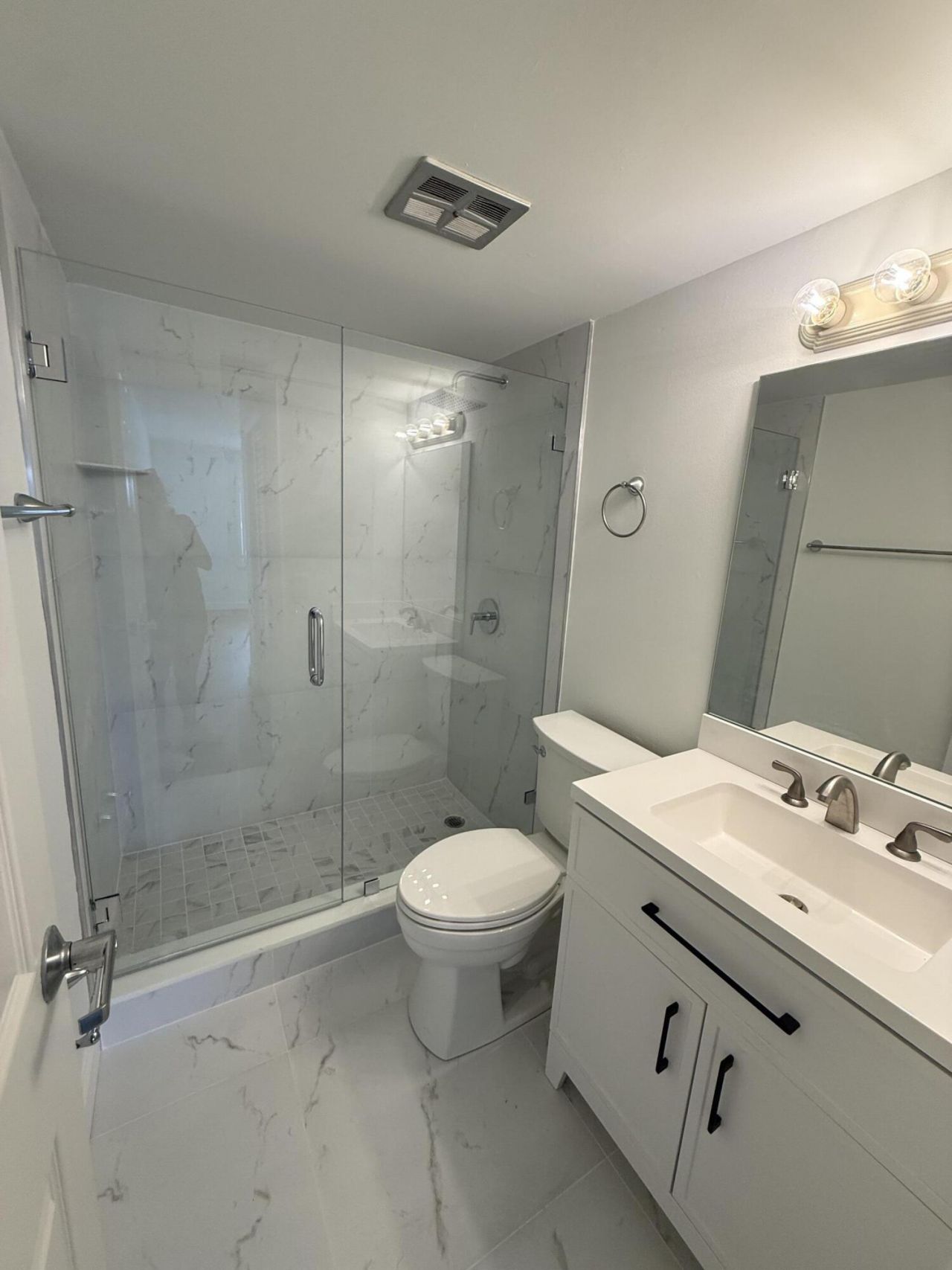 412 Northlake Court, Unit Apt 5, North Palm Beach, FL 33408 Photo