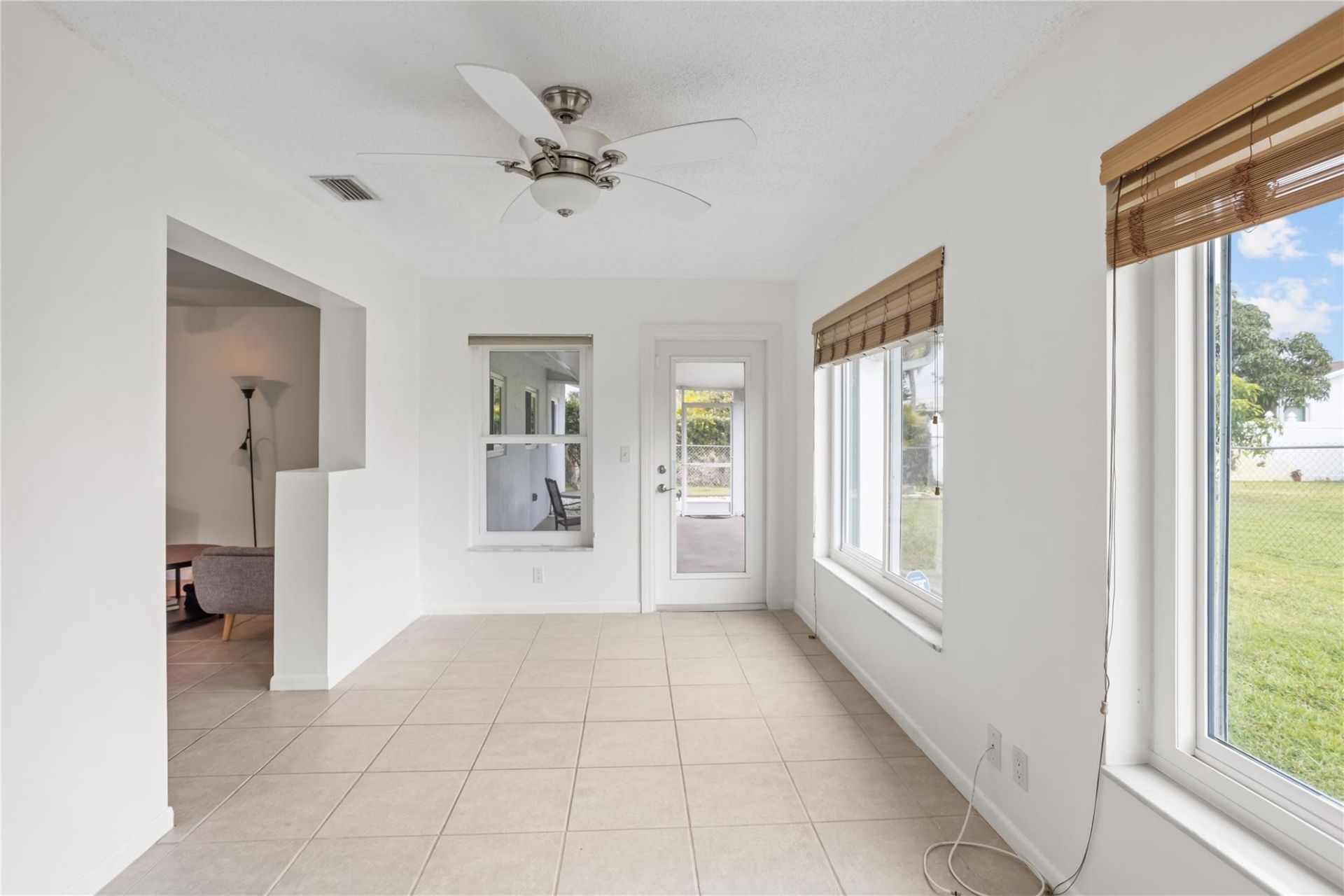 6579 Country Way, Delray Beach, FL 33484 Photo