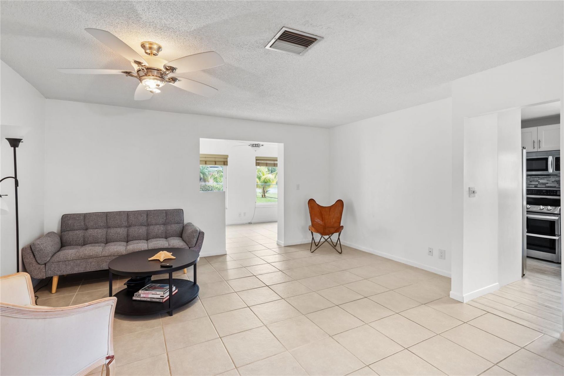 6579 Country Way, Delray Beach, FL 33484 Photo