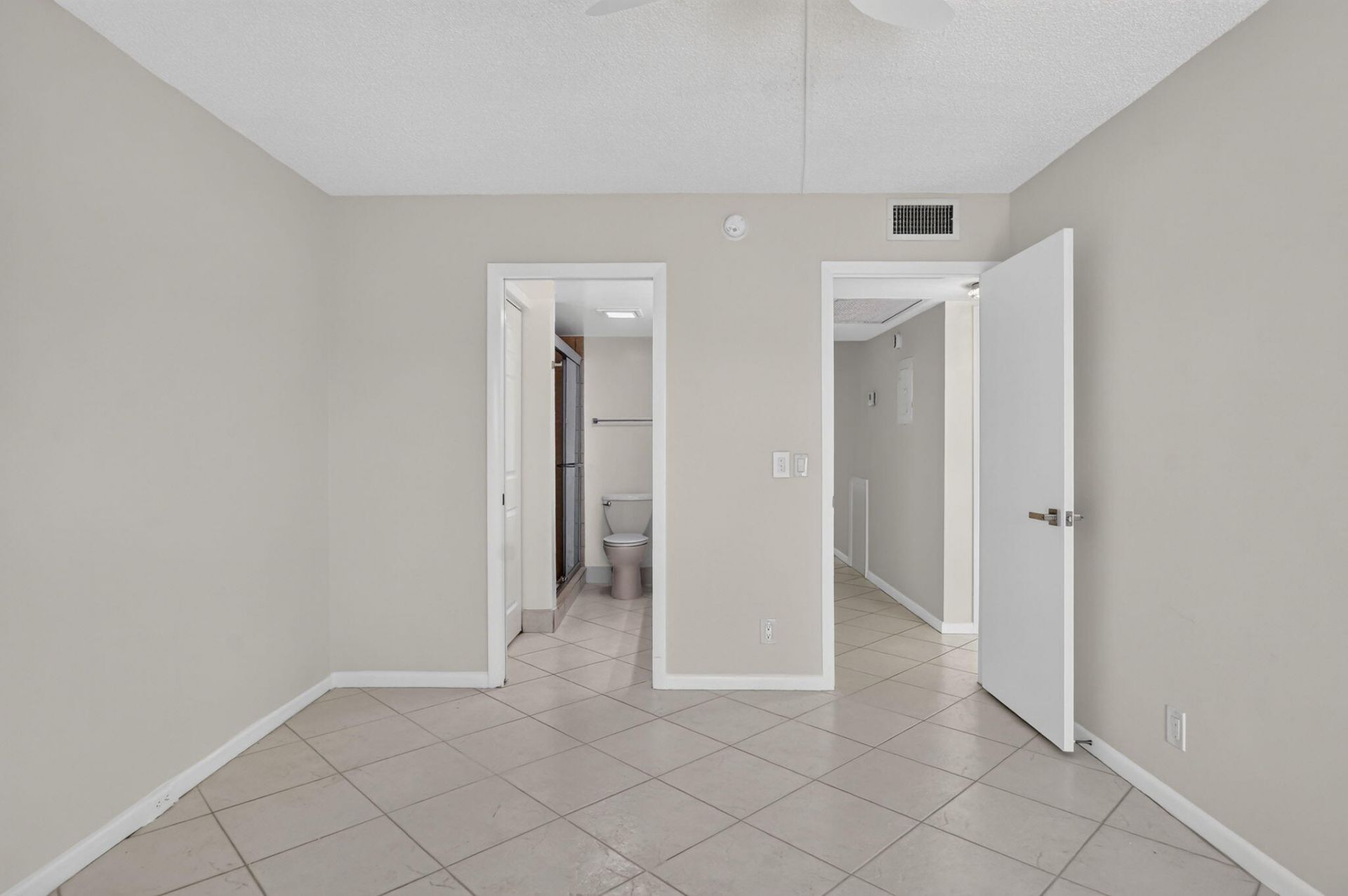 3057 Yarmouth C, Boca Raton, FL 33434 Photo