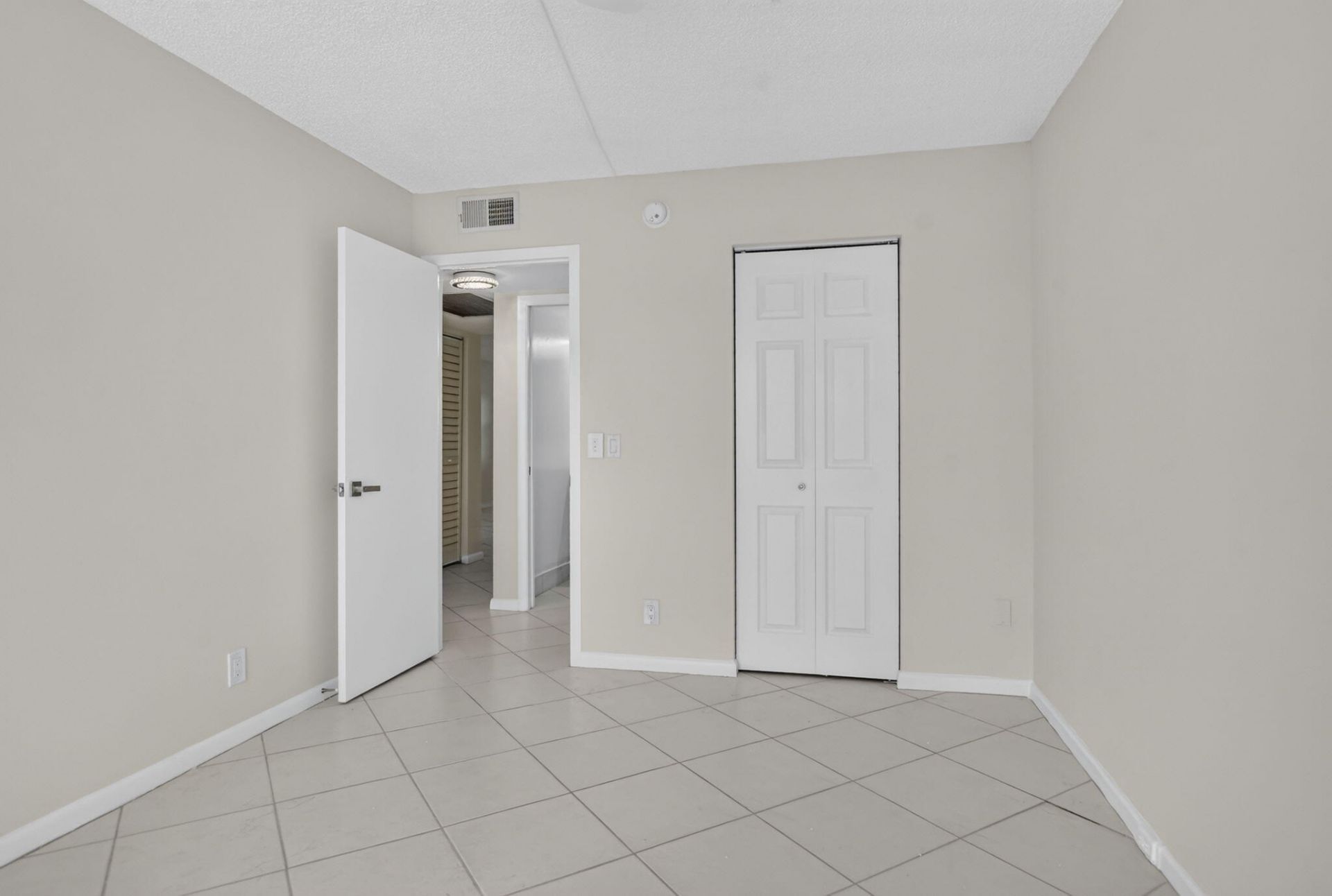 3057 Yarmouth C, Boca Raton, FL 33434 Photo