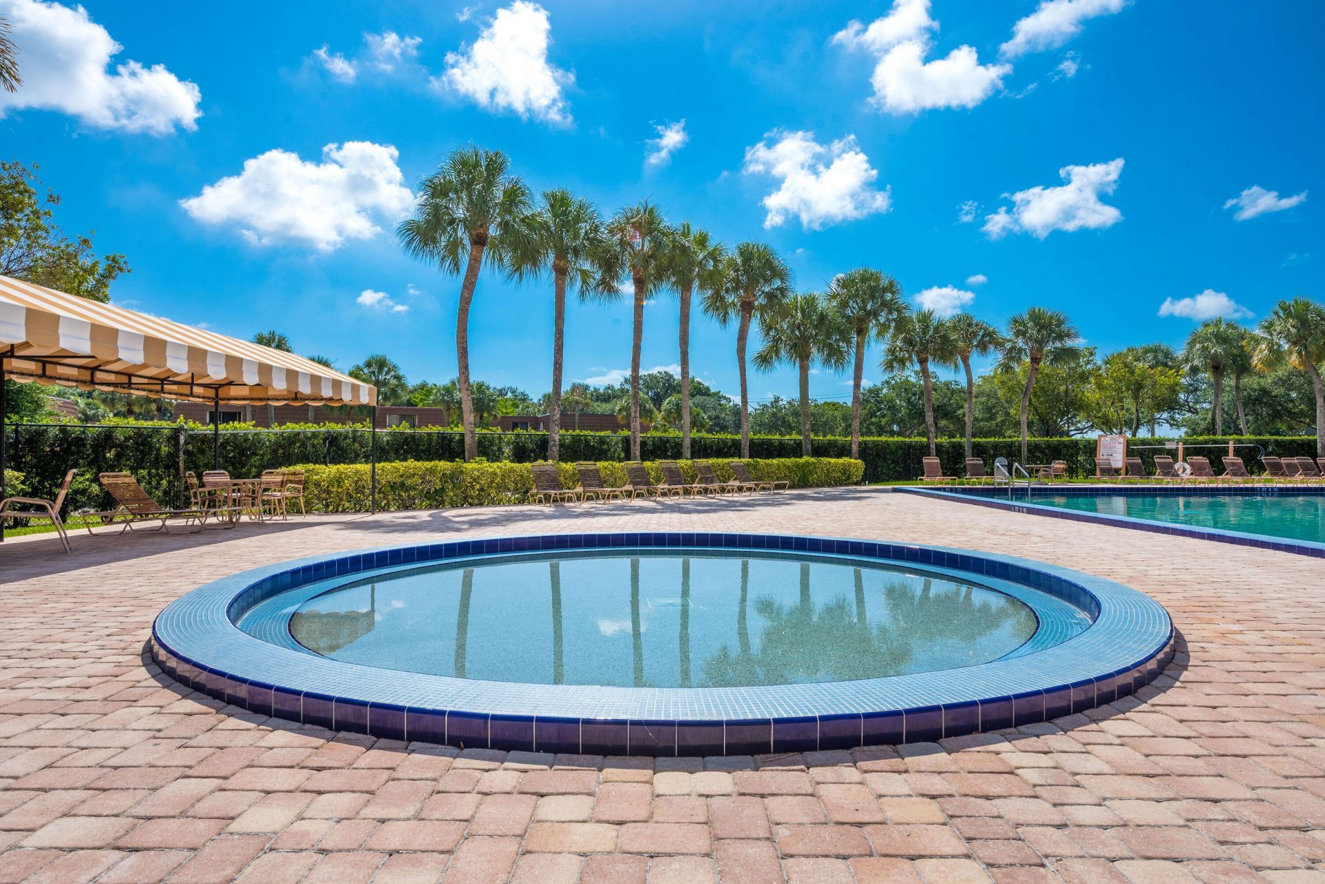 185 Charter Way, West Palm Beach, FL 33407 Photo