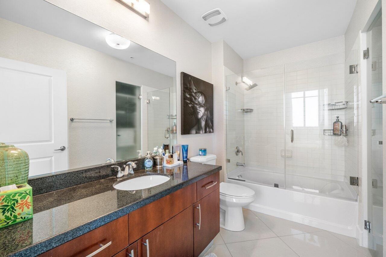 300 S Australian Avenue, Unit 1418, West Palm Beach, FL 33401 Photo