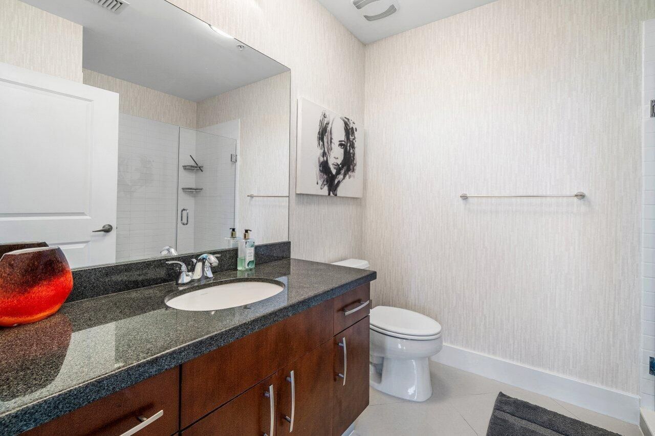 300 S Australian Avenue, Unit 1418, West Palm Beach, FL 33401 Photo