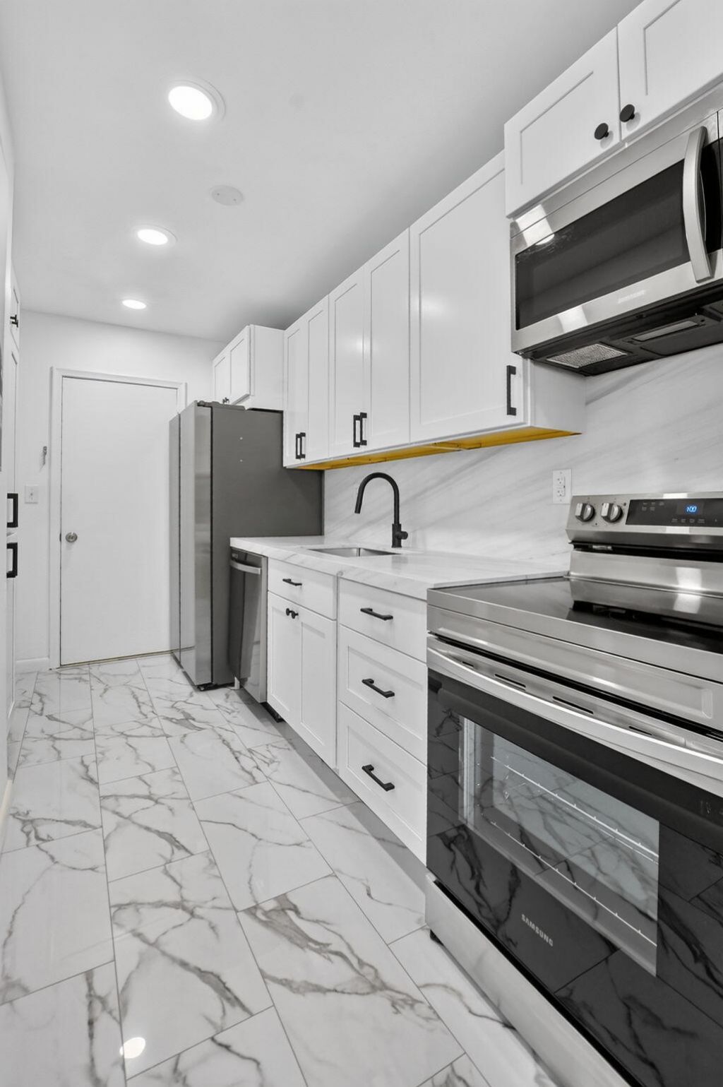 298 SW 6th Street, Unit 204, Boca Raton, FL 33432 Photo