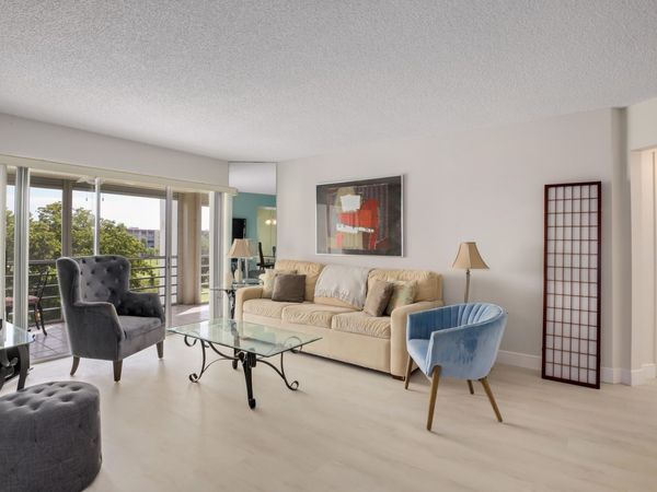 3593 Birdie Drive, Unit 507, Lake Worth, FL 33467