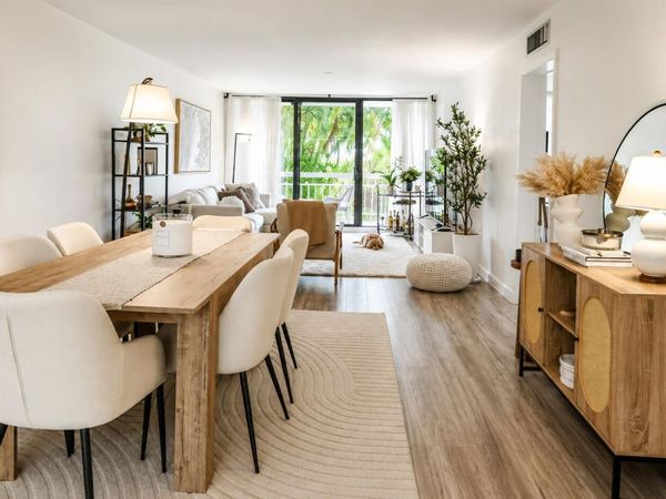 2621 Village Boulevard, Unit 204, West Palm Beach, FL 33409