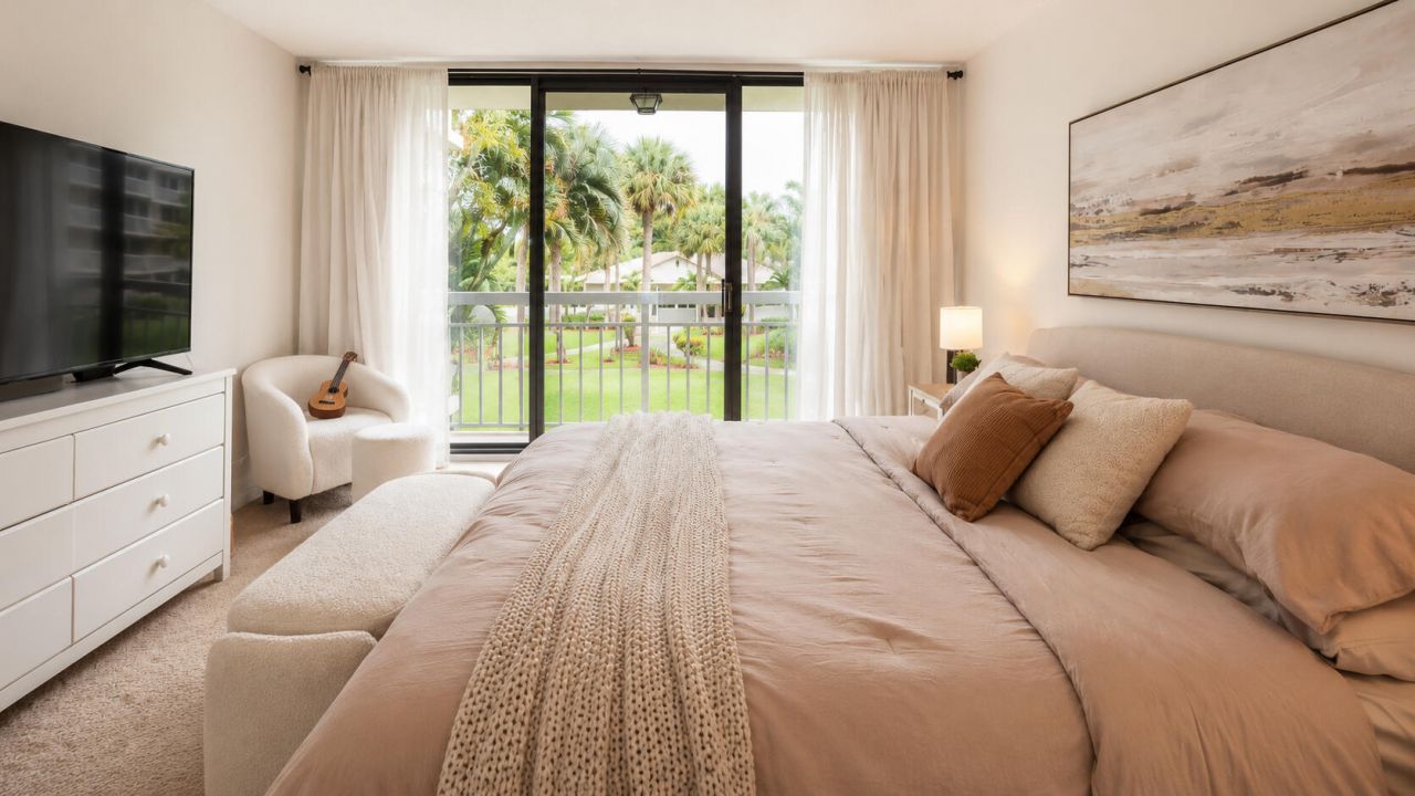 2621 Village Boulevard, Unit 204, West Palm Beach, FL 33409 Photo