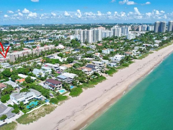 2400 NE 33rd Avenue, Unit 211, Fort Lauderdale, FL 33305