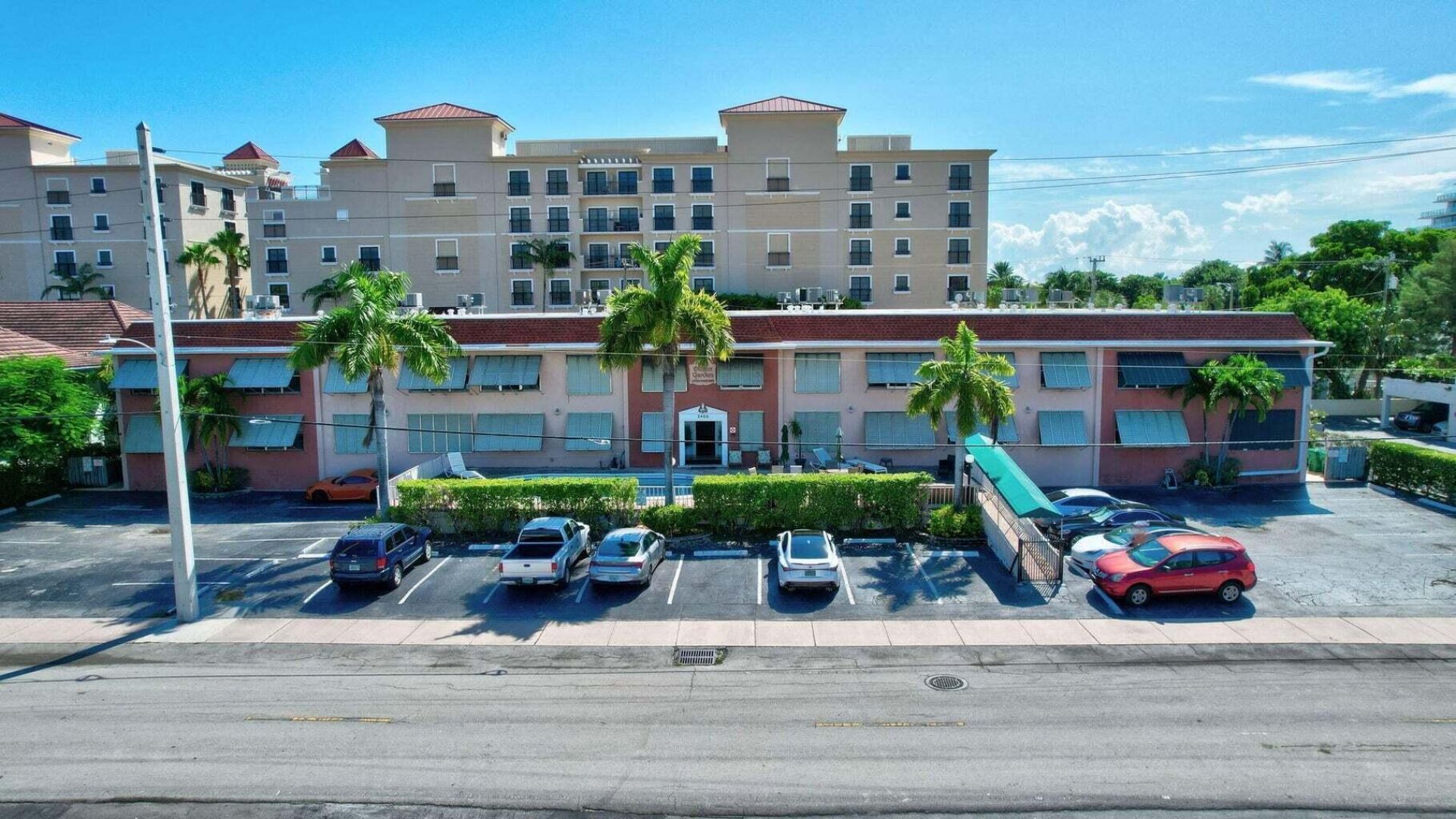 2400 NE 33rd Avenue, Unit 211, Fort Lauderdale, FL 33305 Photo