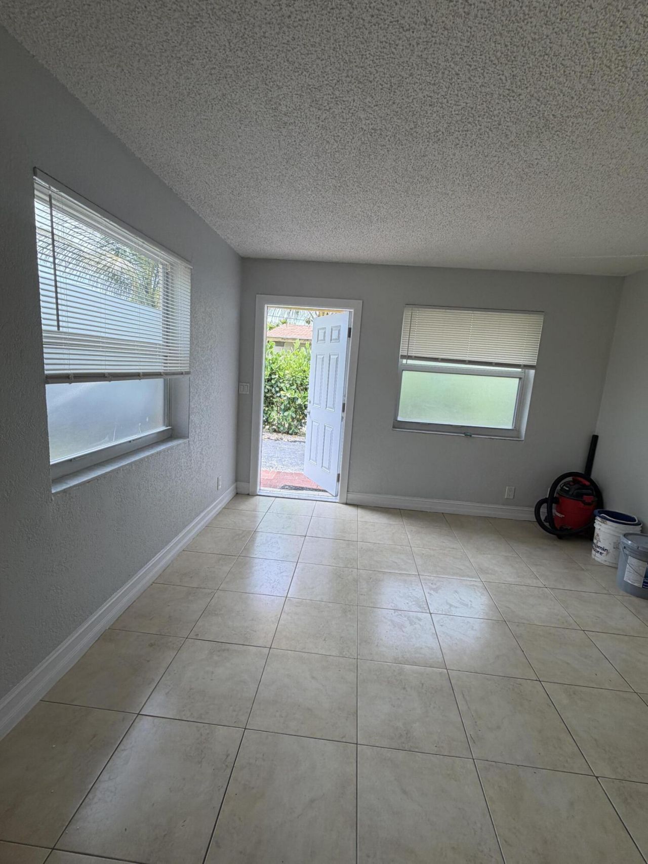1643 NE 3rd Avenue, Delray Beach, FL 33444 Photo