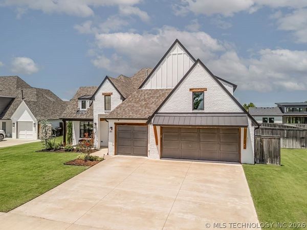 6747 E 128th Street S, Bixby, OK 74008