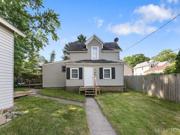 428 Fernando Street NE, Grand Rapids, MI 49505