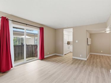 4112 Bowser Avenue, Unit 205, Dallas, TX 75219