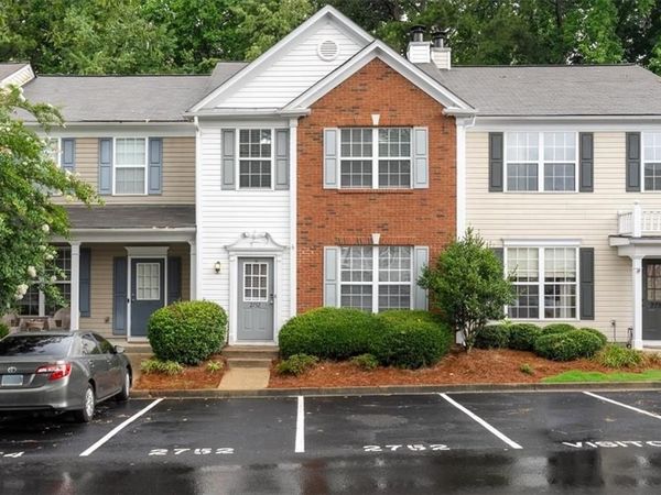2752 Ashleigh Lane , Alpharetta, GA 30004